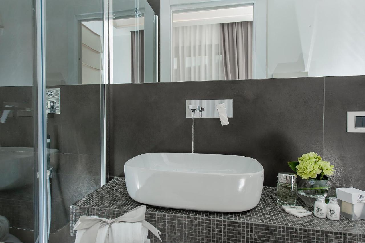 Vatican Style Guest house 3*